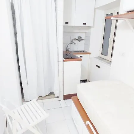 Apartment Monolocale In Centro Storico Neapel