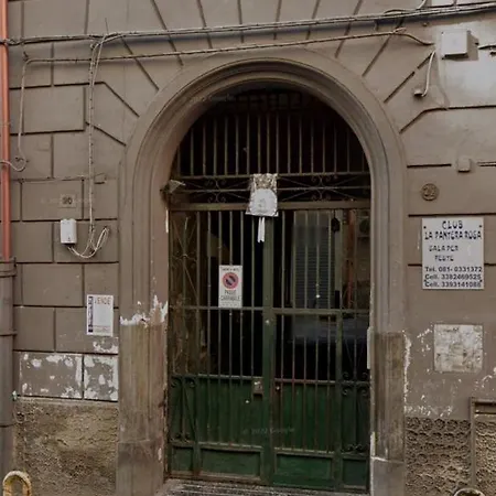 Monolocale In Centro Storico Apartment Neapel